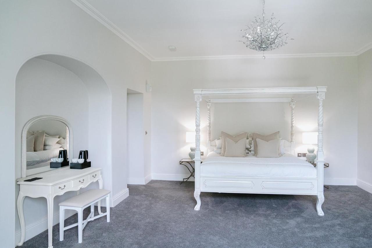 Highfield Hall 몰드 외부 사진
