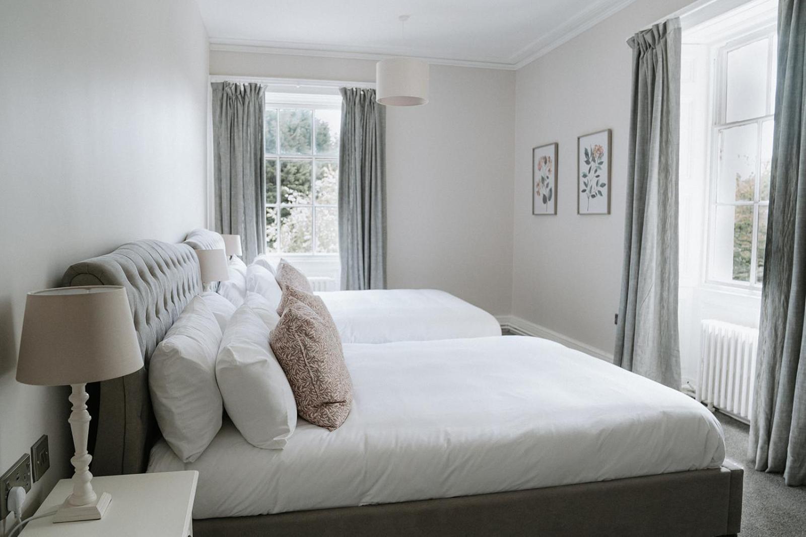 Highfield Hall 몰드 외부 사진